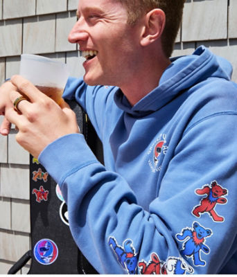 grateful dead x vineyard vines collaboration